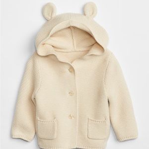 Baby gap bear sweater